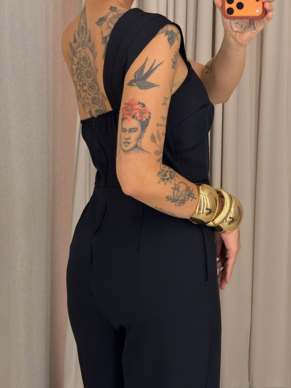 MACACÃO MELISSA NULA MANGA PRETO