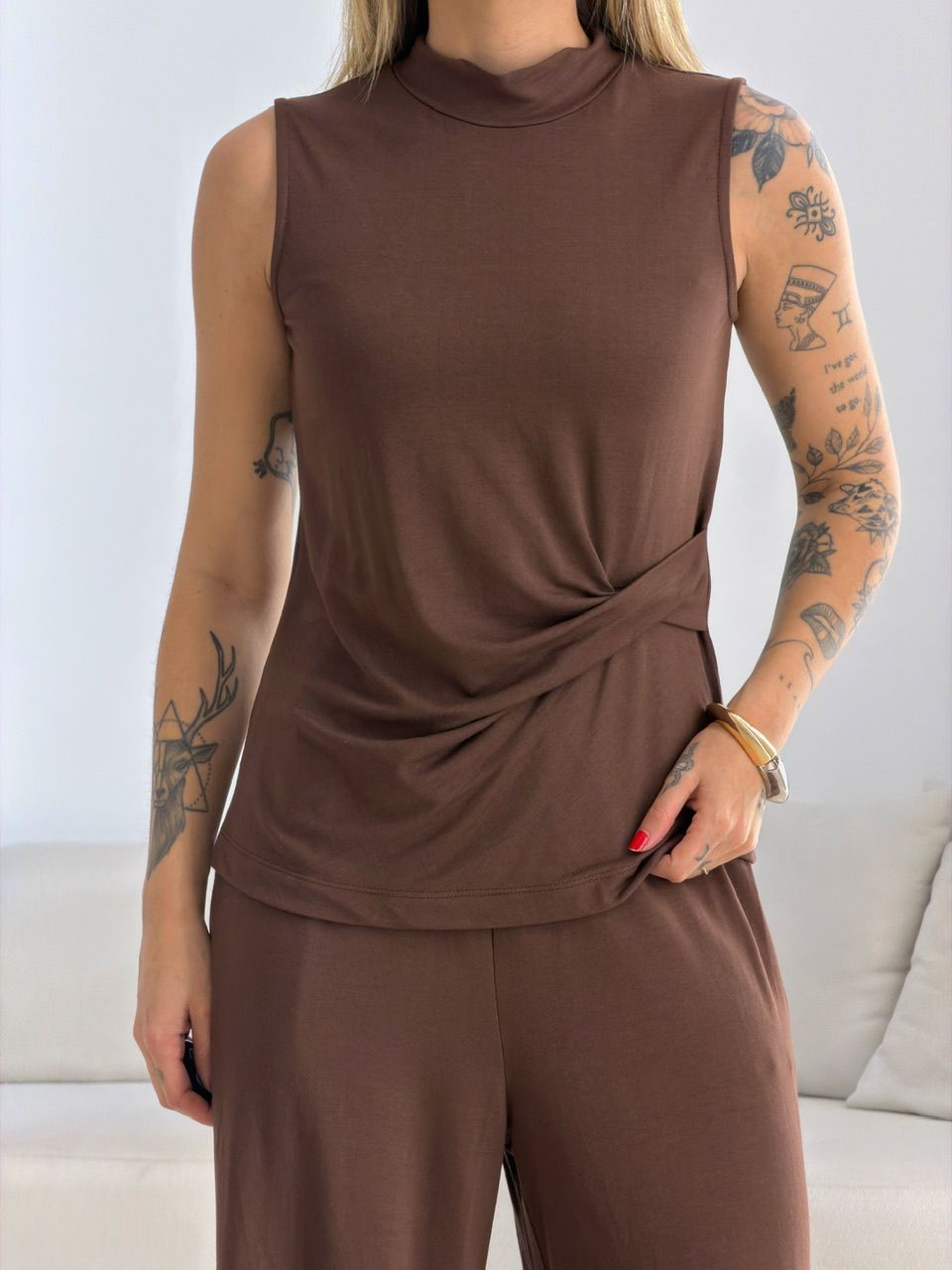 CONJUNTO VERA MOLETINHO MARROM