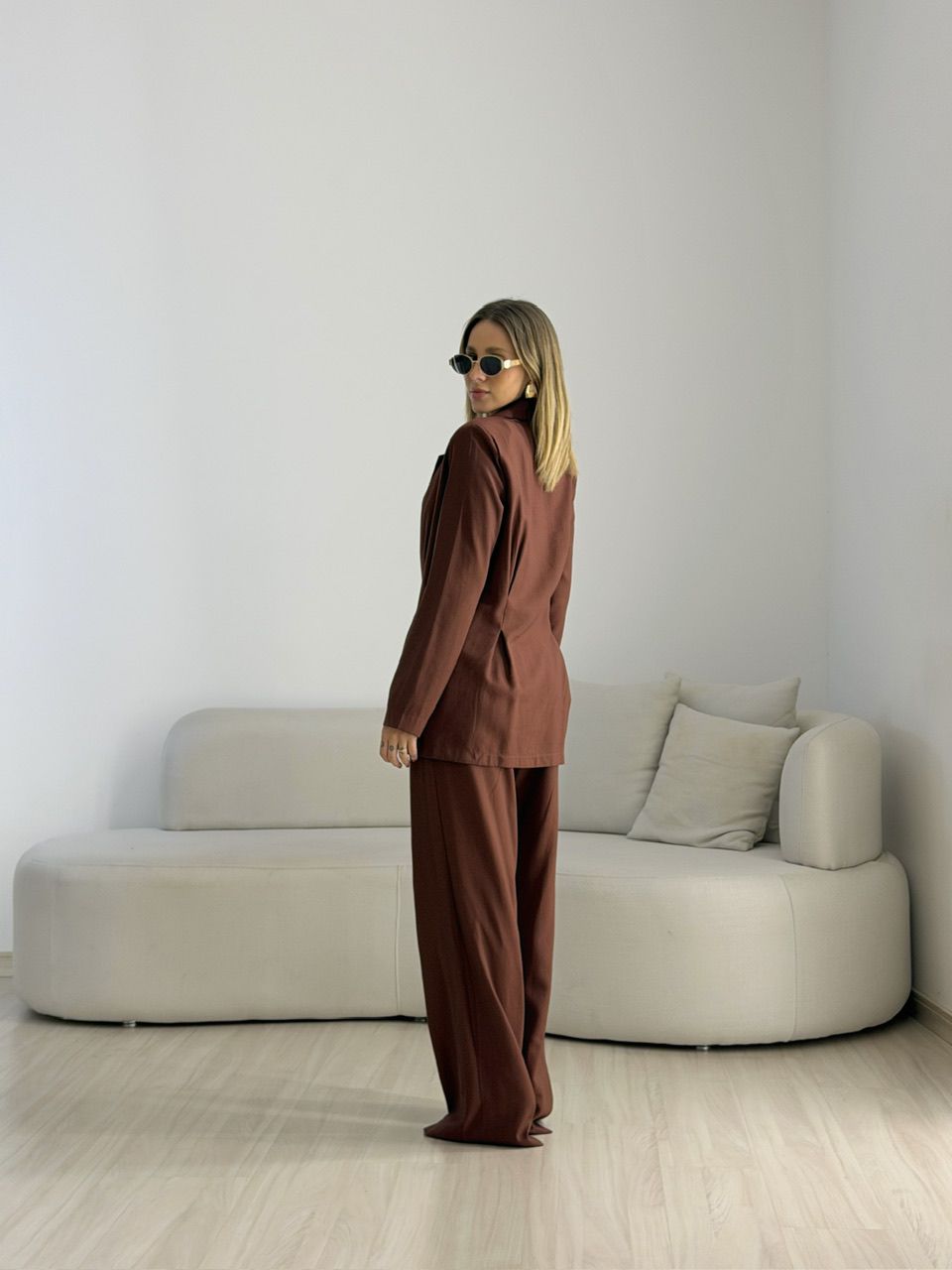 CONJUNTO VIVIAN BLAZER MARROM