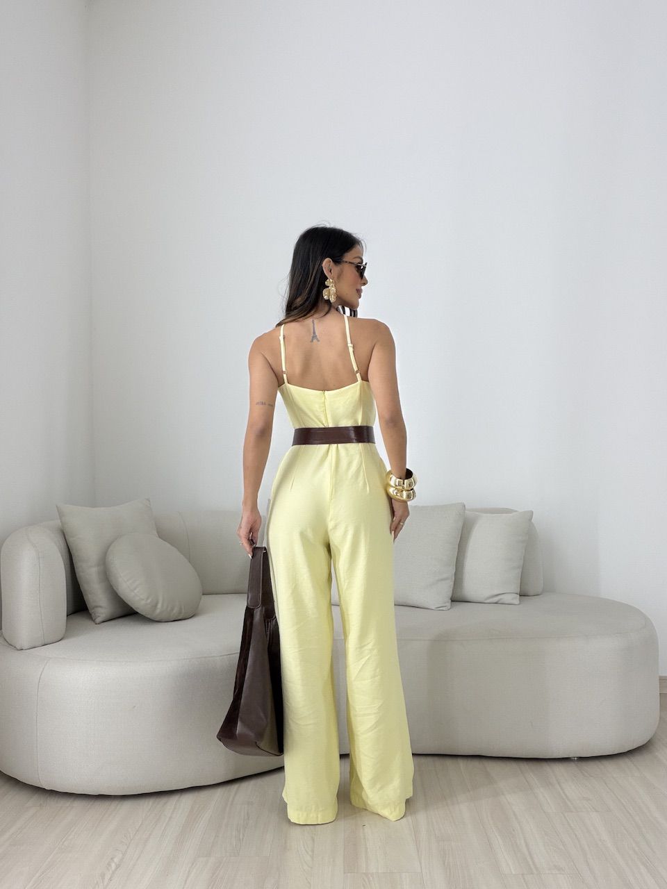 MACACÃO LARISSA 02 FRENTE ÚNICA AMARELO