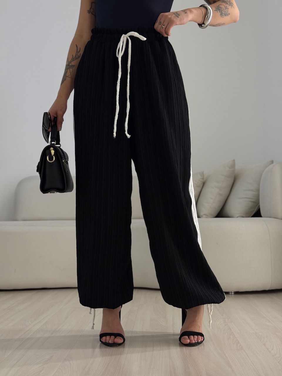 CALÇA MICHELE CF BICOLOR PRETA