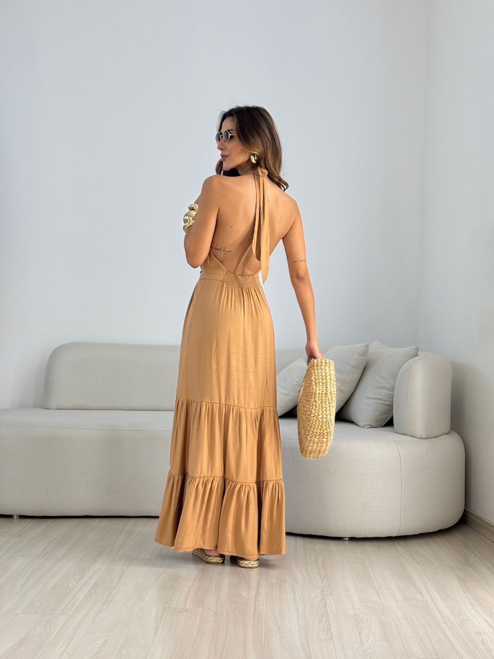 VESTIDO JASMIN FRENTE ÚNICA NUDE