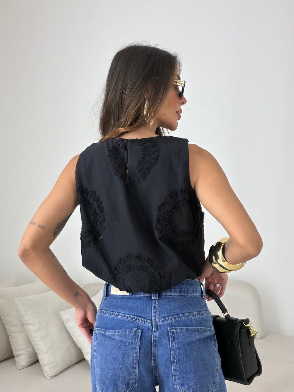 BLUSA LAUANY CROPPED PRETA