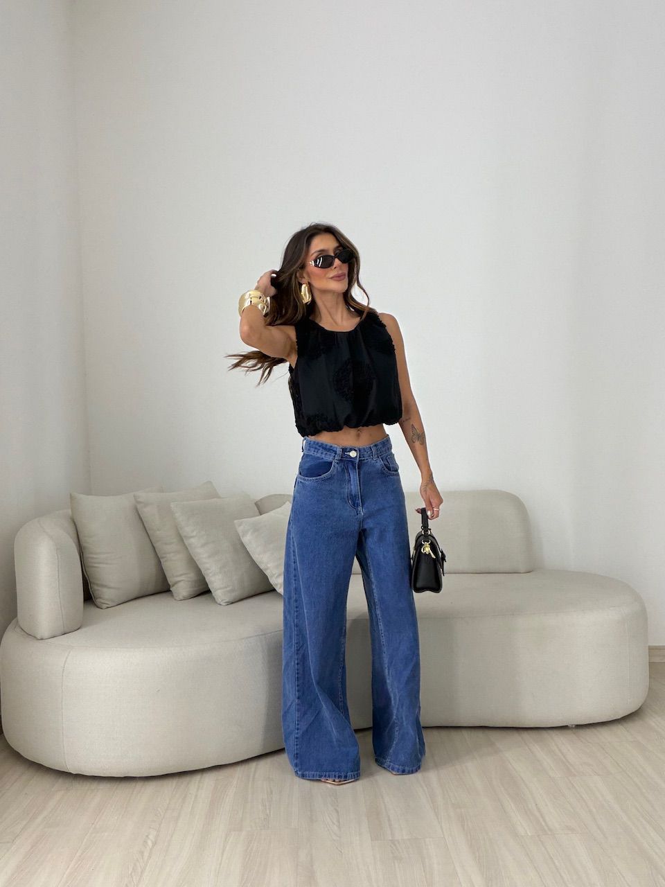 BLUSA LAUANY CROPPED PRETA