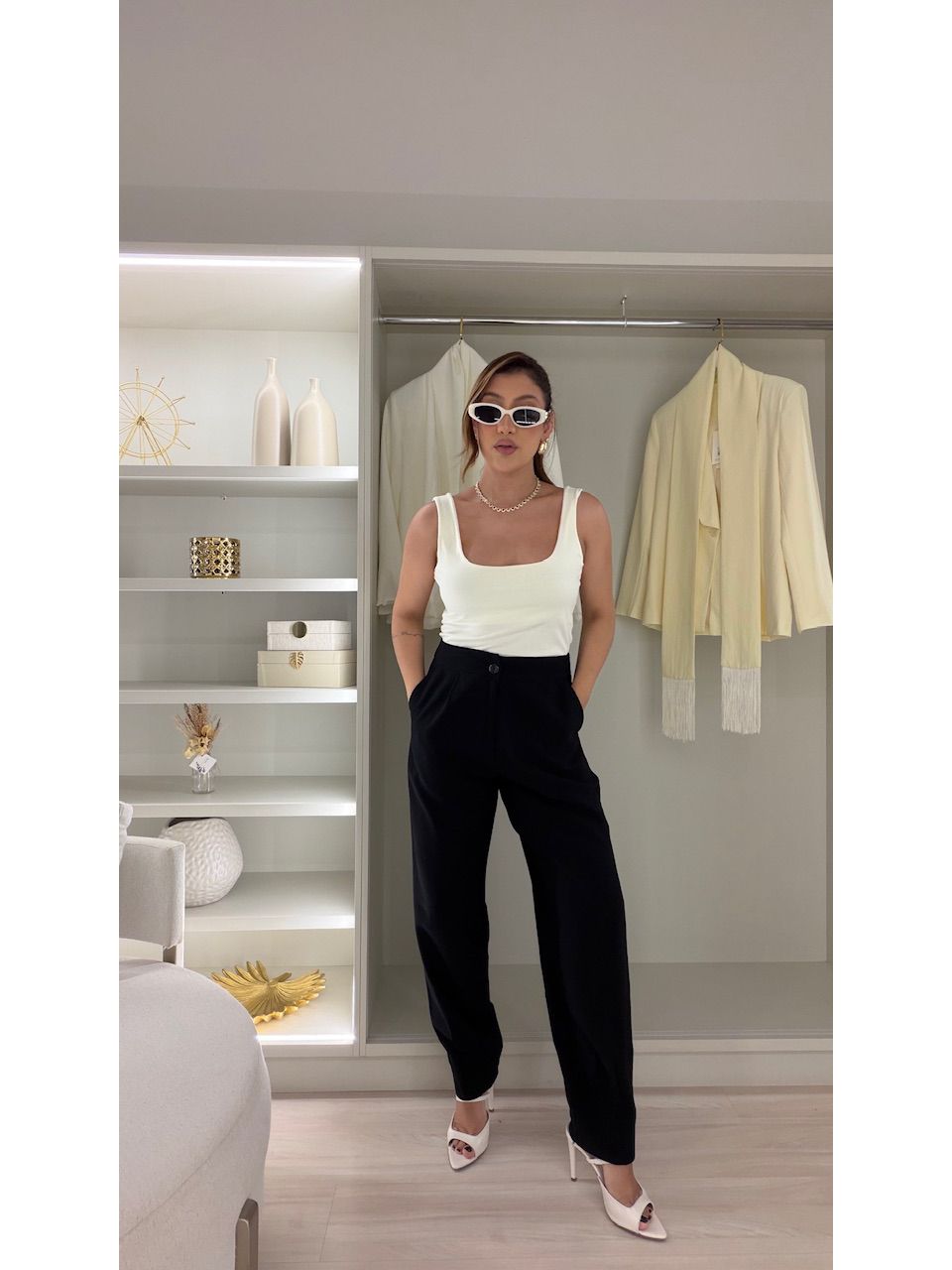 CALÇA JULIANA BOTÃO PRETA - 0082260033 - CAROLLA FERRARO