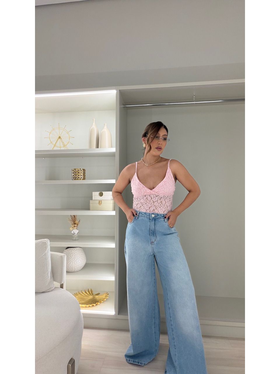 CALÇA LIDIANE APLICAÇÕES JEANS CLARO