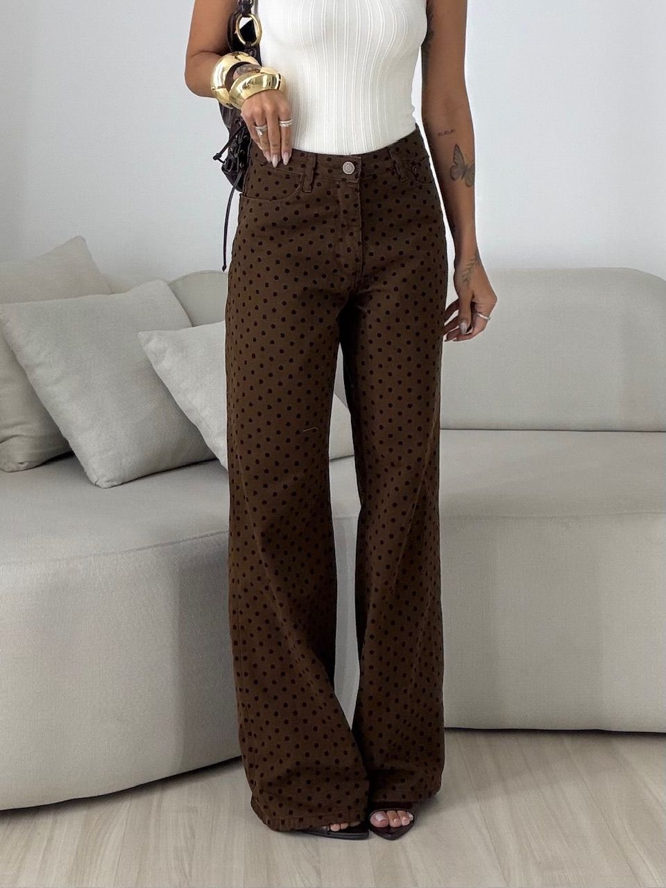 CALÇA STEFANY POÁ MARROM - 0082230054 - CAROLLA FERRARO