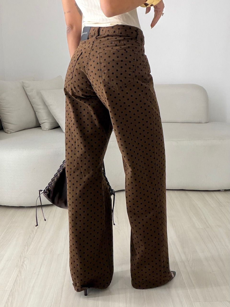CALÇA STEFANY POÁ MARROM