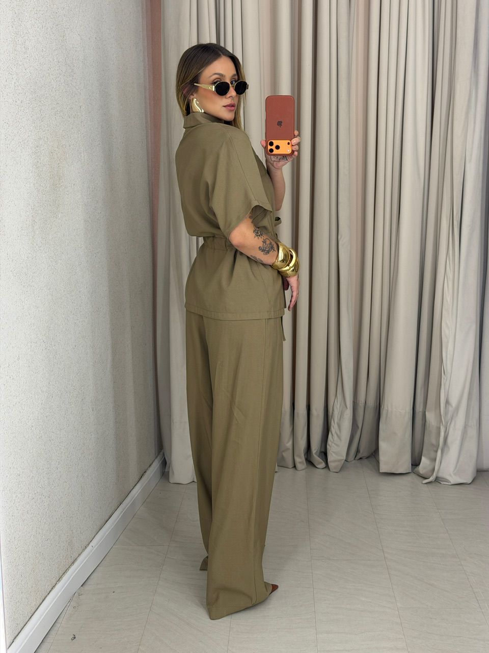 CONJUNTO ALEXIA COLETE CARGO VERDE OLIVA