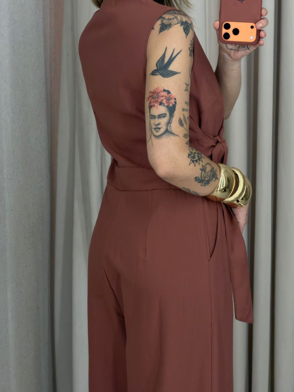 MACACÃO MICAELA AMARRAÇÃO CAPUCCINO 