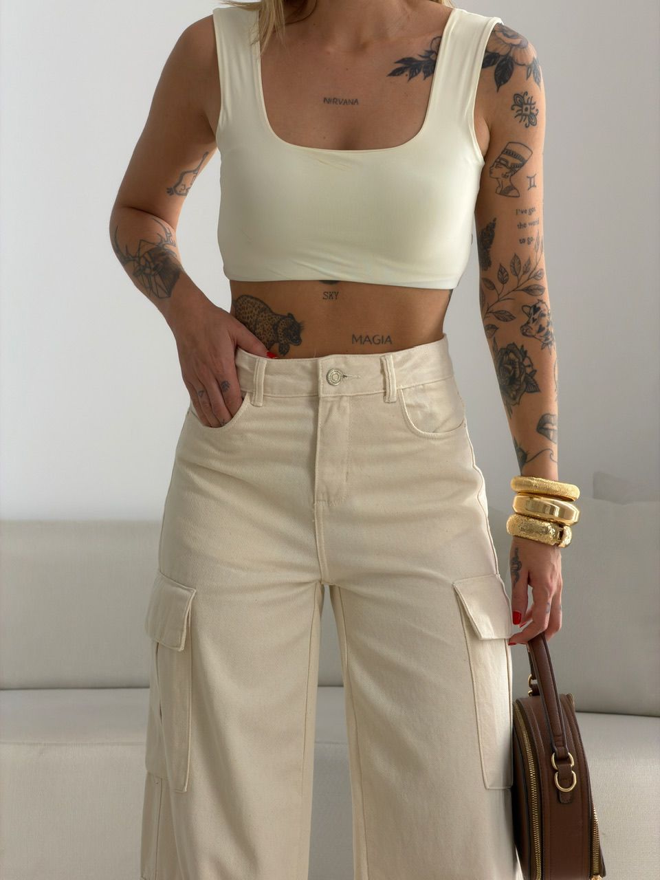 CALÇA SUZANE CARGO CRU