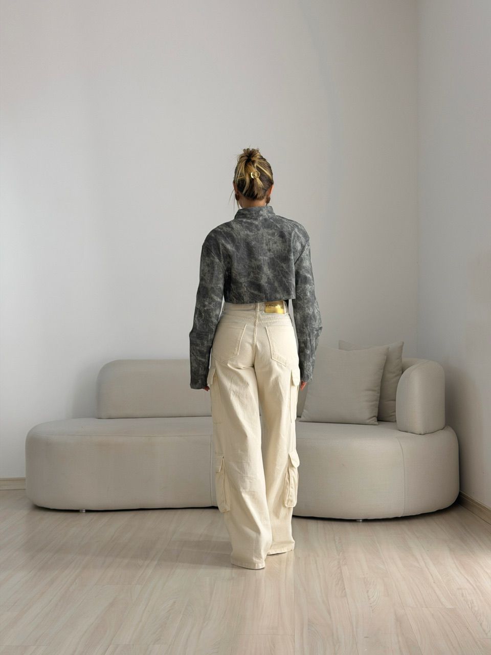 JAQUETA VIRGINIA CROPPED GRAFITE