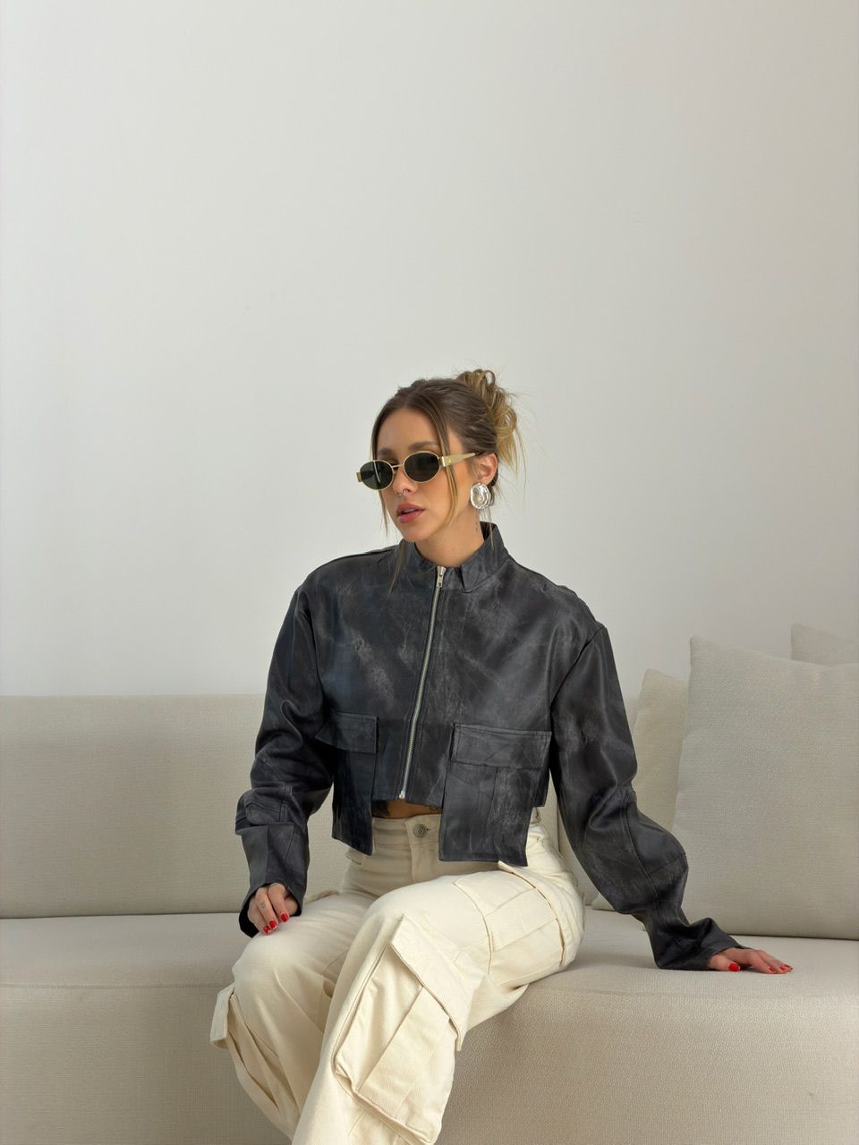 JAQUETA VIRGINIA CROPPED PRETA