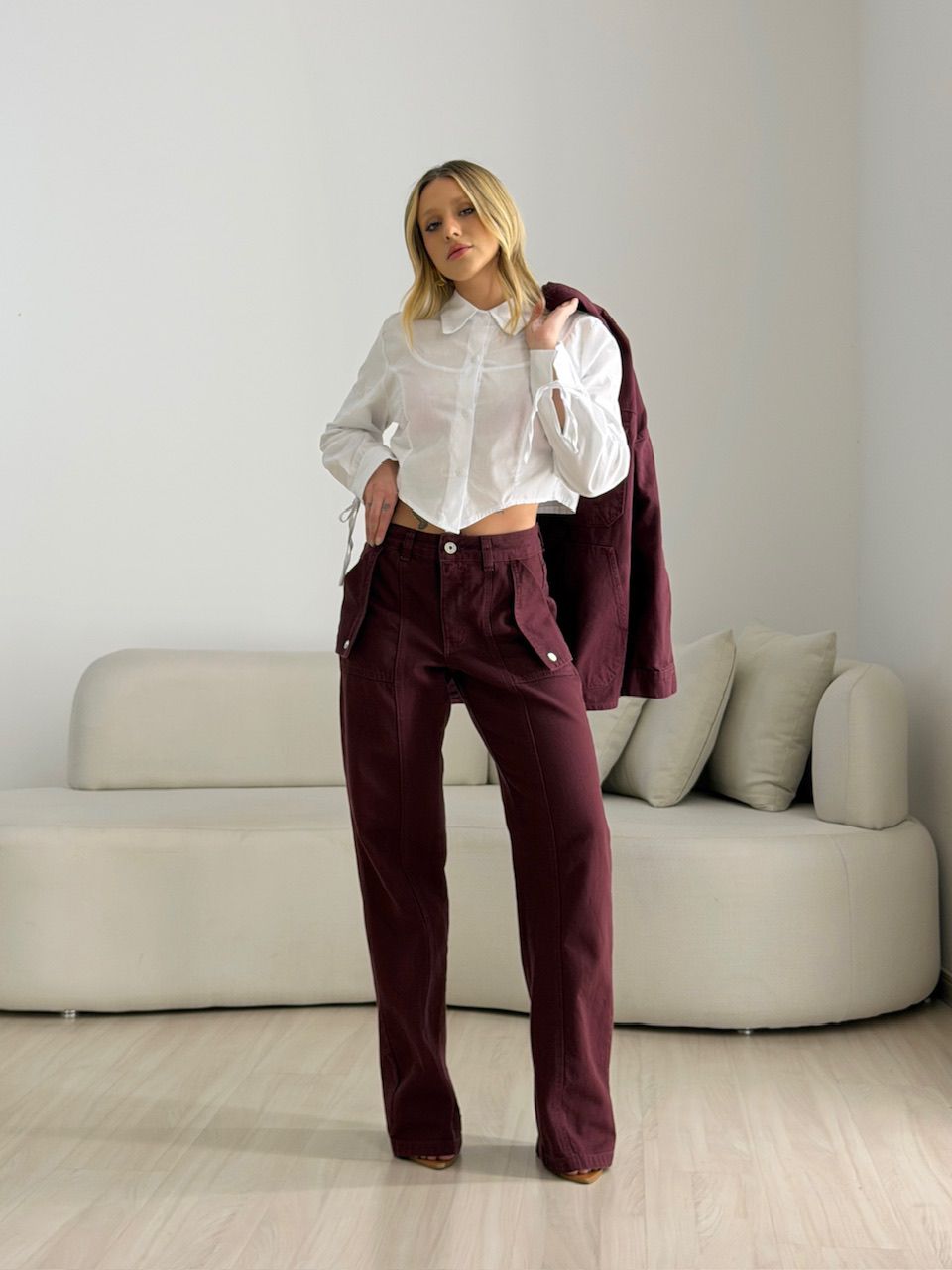 CALÇA CAROLINE JEANS VINHO