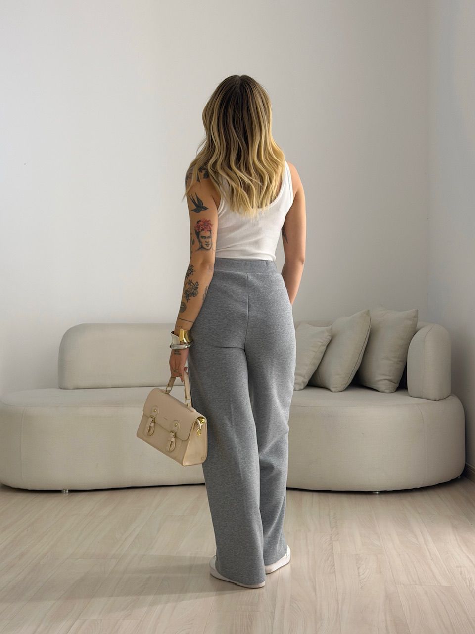 CALÇA THALIA MOLETOM CINZA