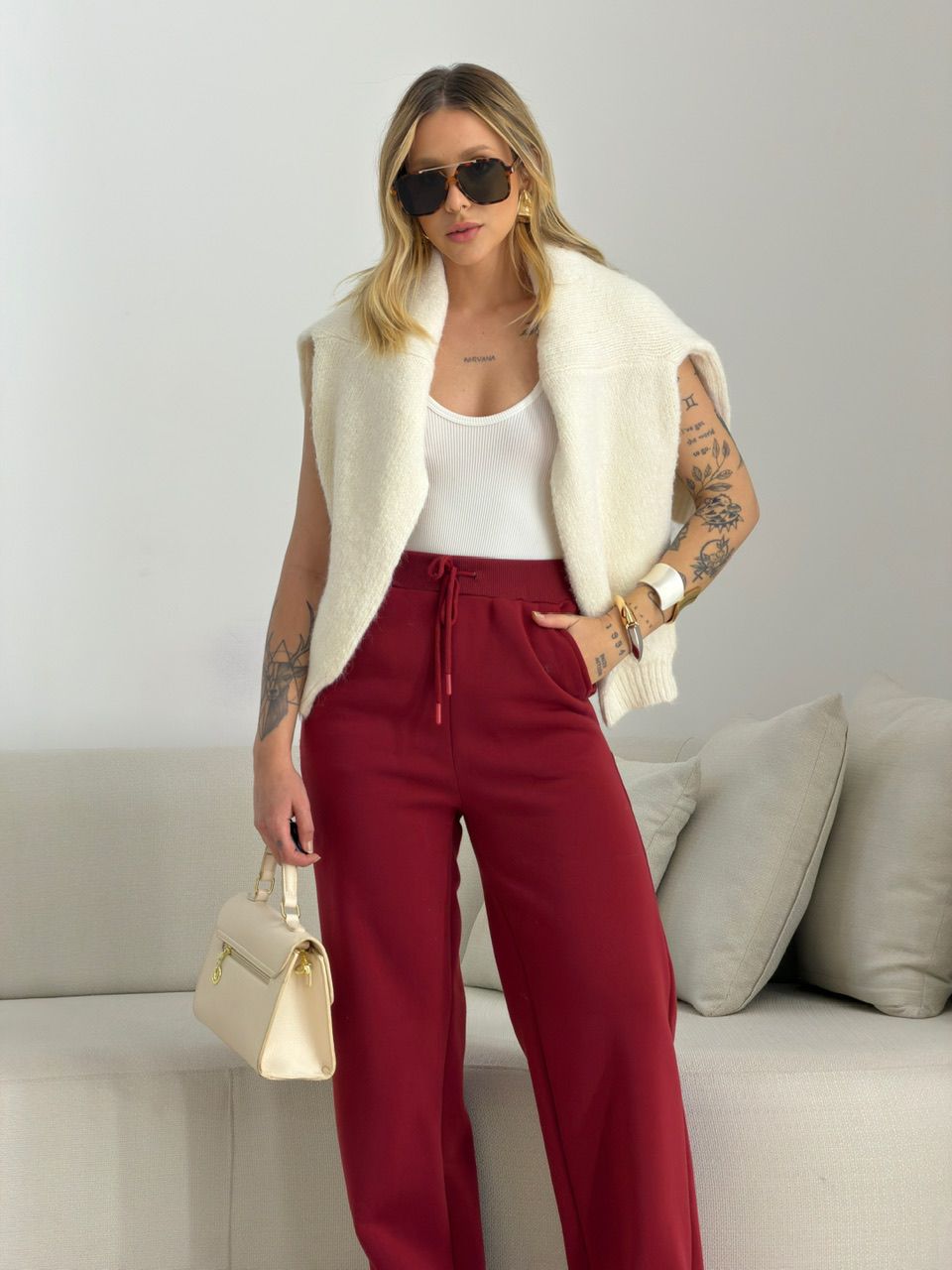 CALÇA THALIA MOLETOM VINHO