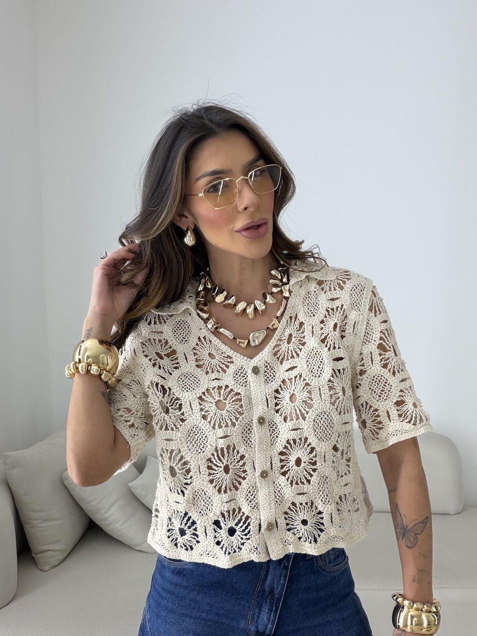 CAMISA FLORA CROCHÊ CRU