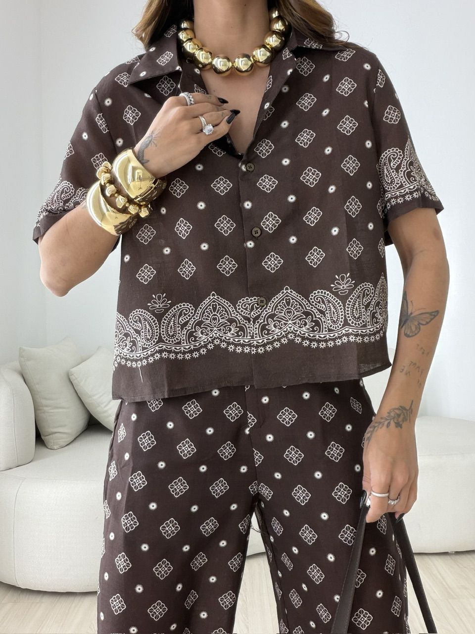 BLUSA LAURA ESTAMPADA CAFÉ