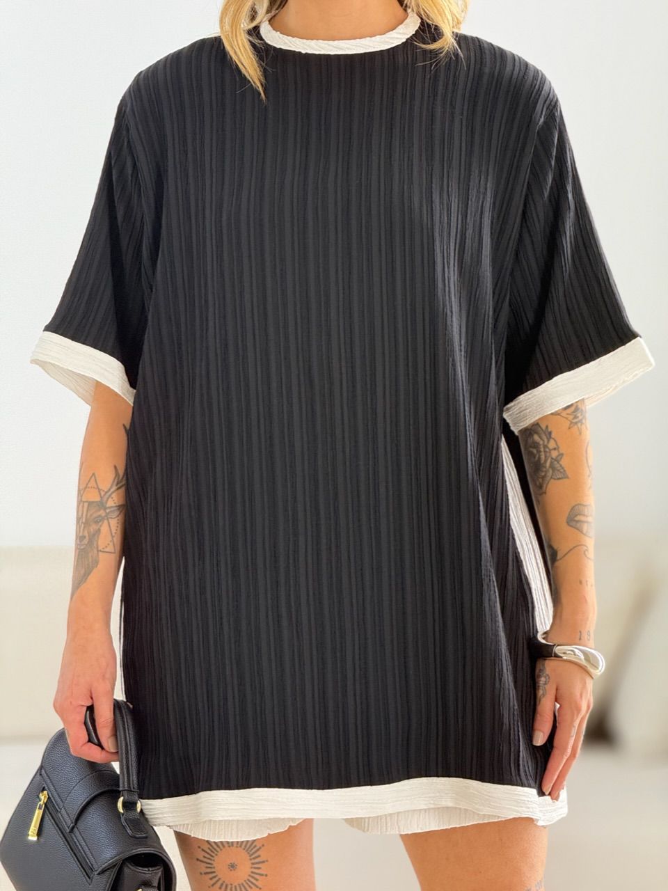 CAMISETA BRENDA CF BICOLOR PRETA