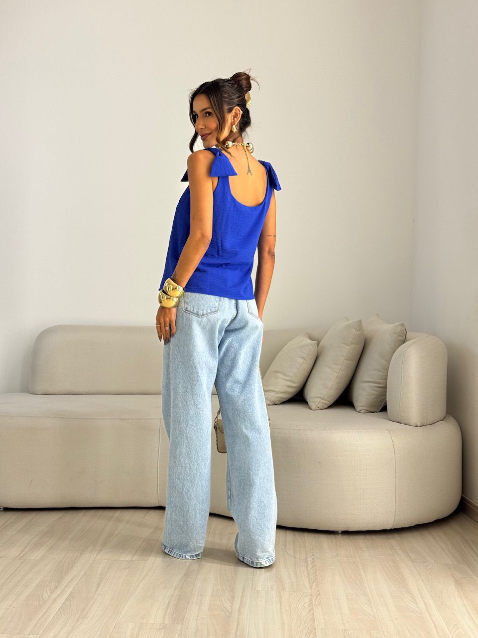 BLUSA MÔNICA LAÇO AZUL BIC