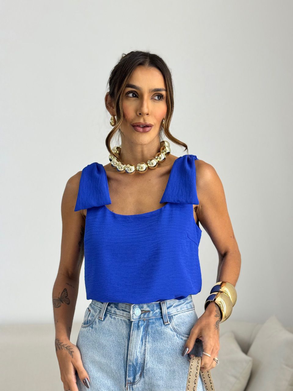 BLUSA MÔNICA LAÇO AZUL BIC