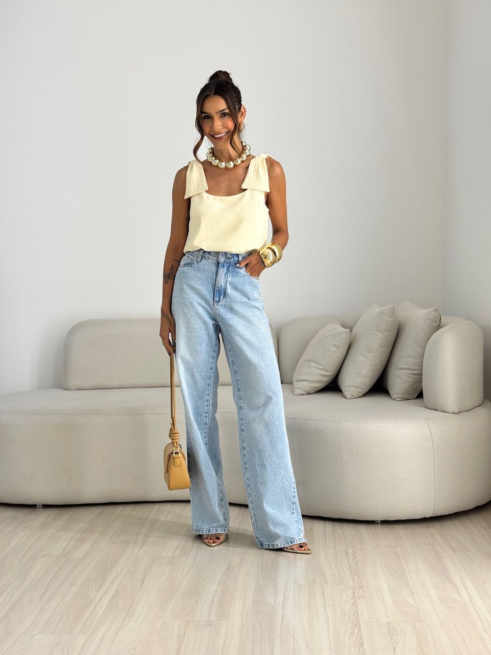 BLUSA MÔNICA LAÇO CREME