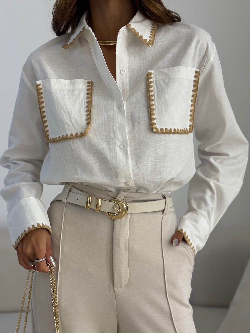 CAMISA DALILA BOLSO BORDADO OFF