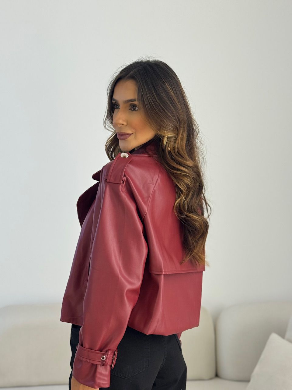 JAQUETA MARIA PAULA COURO FAKE VINHO