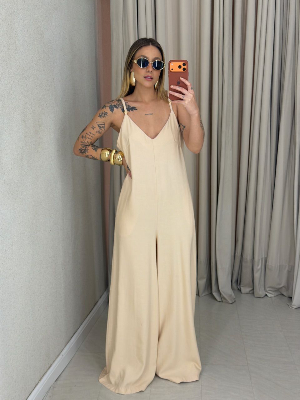 MACACÃO JOYCE ALCINHA AREIA