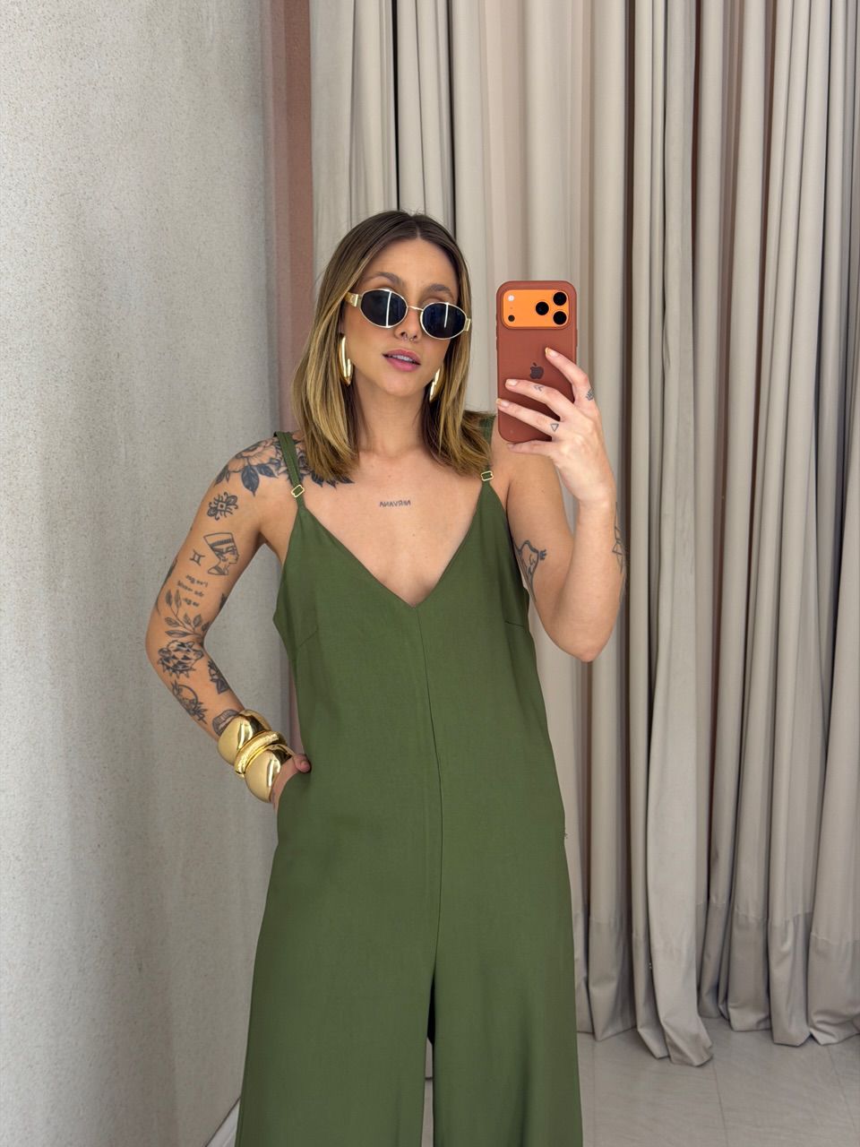 MACACÃO JOYCE ALCINHA VERDE