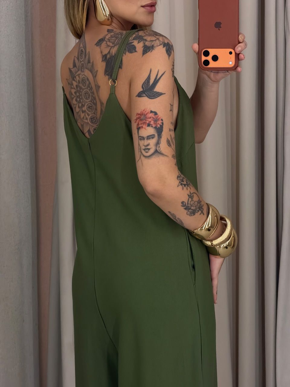 MACACÃO JOYCE ALCINHA VERDE