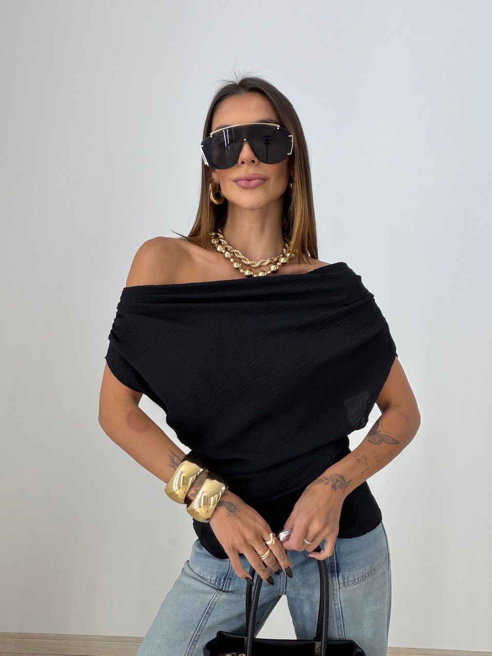 BLUSA LIZ DRAPEADA PRETA - 0077560033 - CAROLLA FERRARO