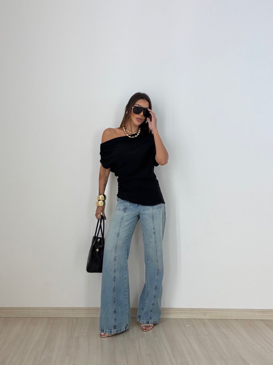 BLUSA LIZ DRAPEADA PRETA