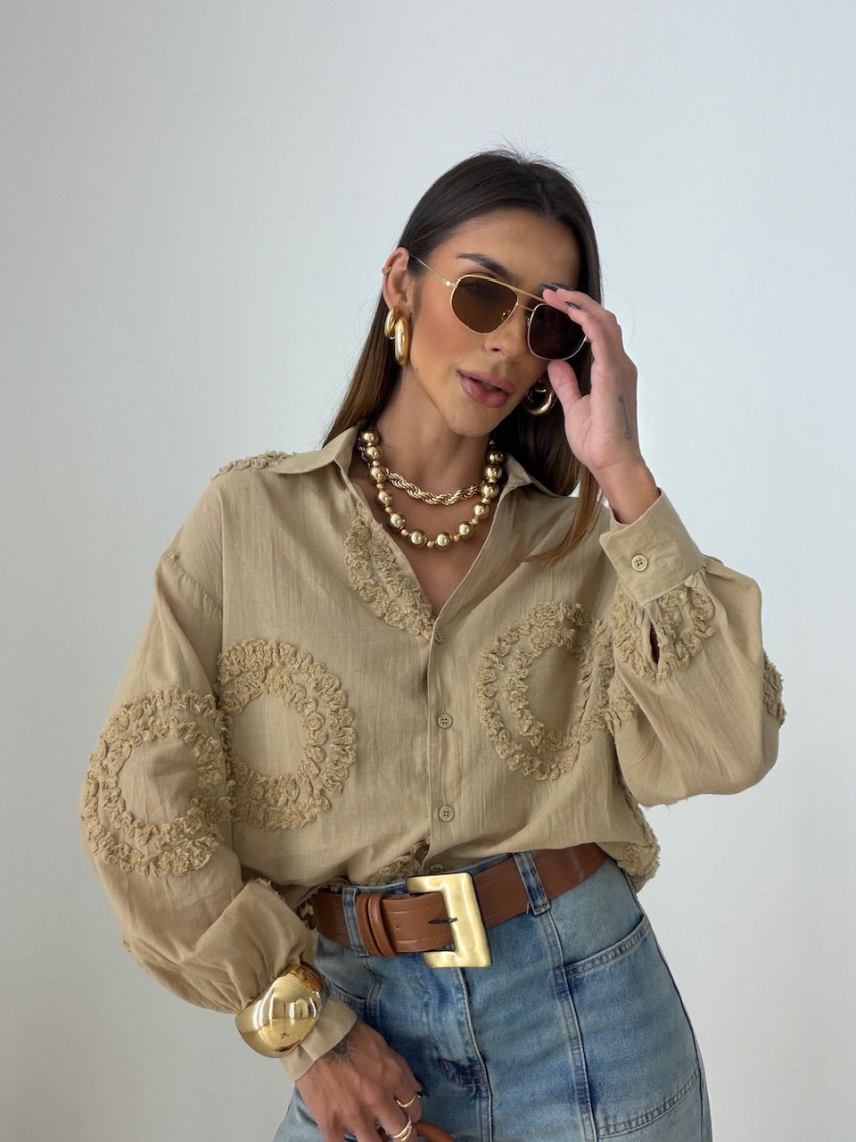 CAMISA GISELE BORDADA NUDE - 0077520049 - CAROLLA FERRARO
