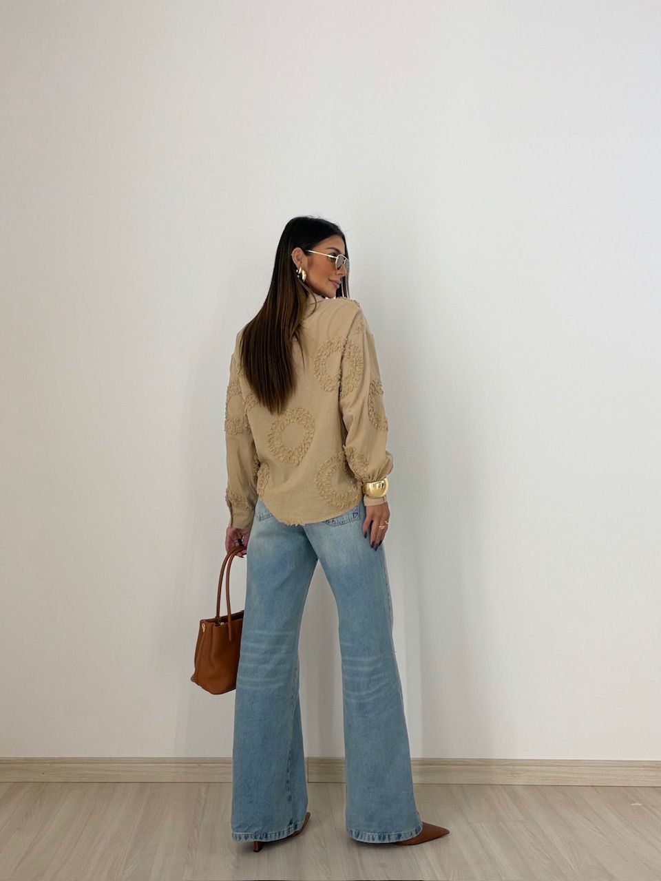 CAMISA GISELE BORDADA NUDE