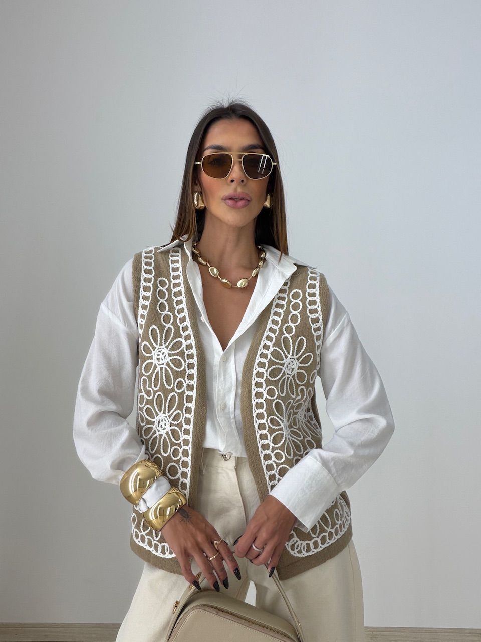 COLETE EMMA BORDADO CAQUI - 0077530096 - CAROLLA FERRARO