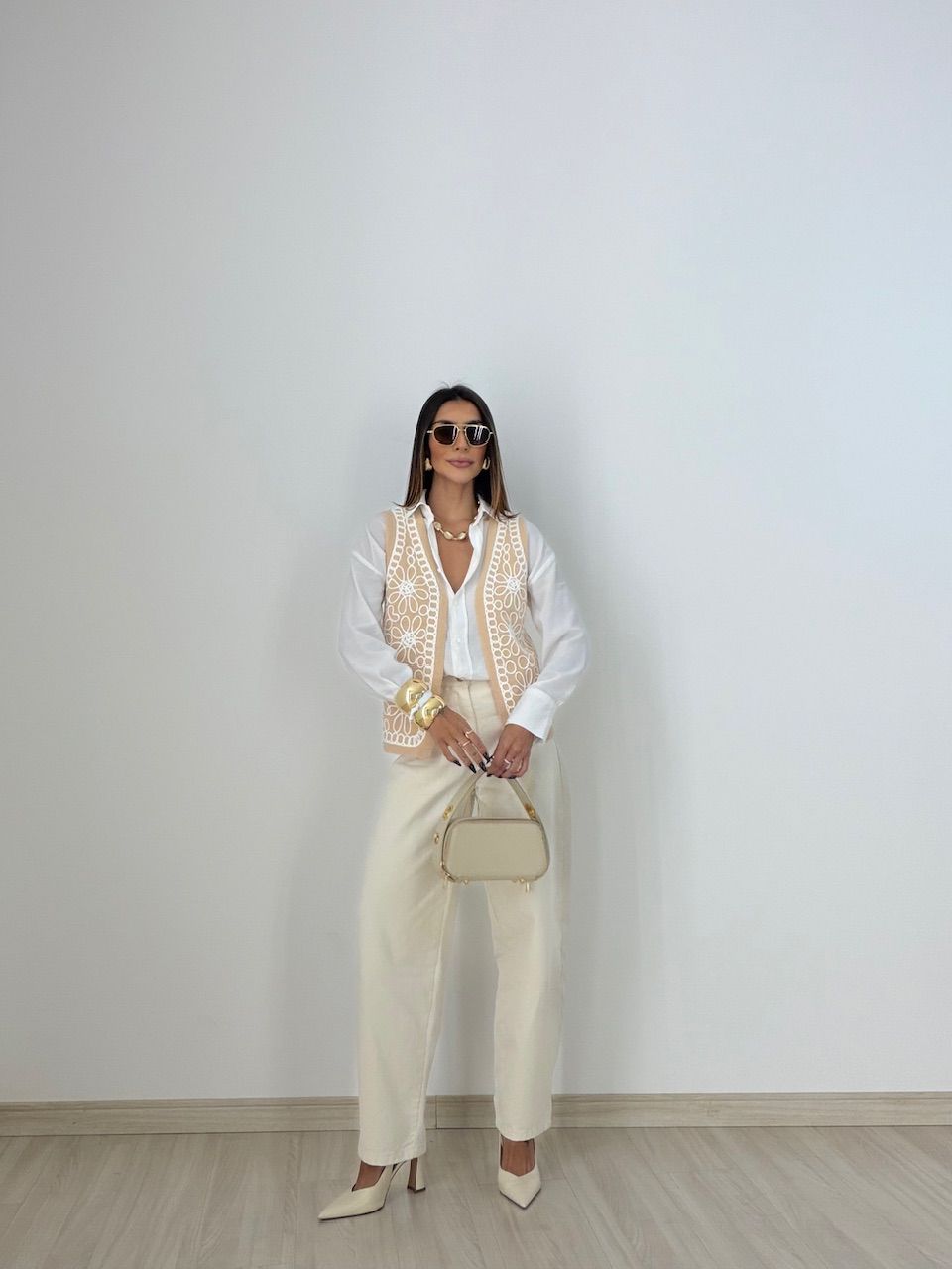 COLETE EMMA BORDADO CREME