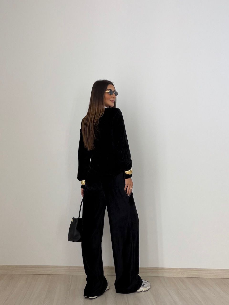 CONJUNTO VALESCA VELUDO PRETO