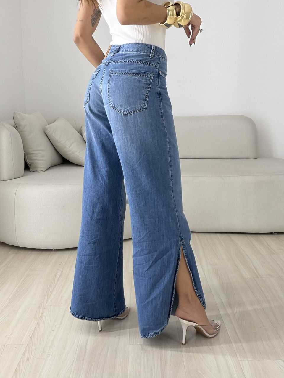 CALÇA RENATA FENDA JEANS MÉDIO