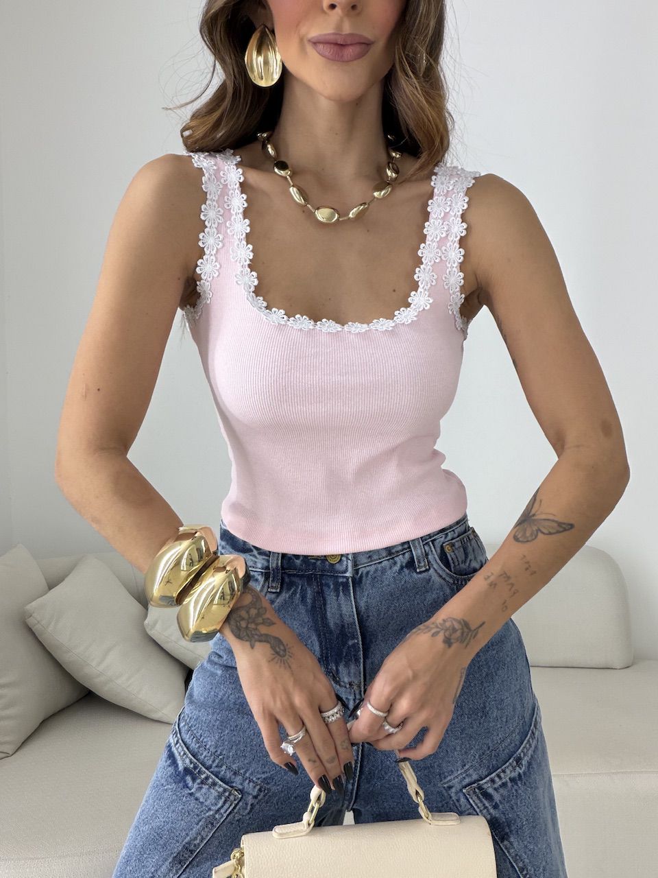 CROPPED CARLA FLORES ROSA