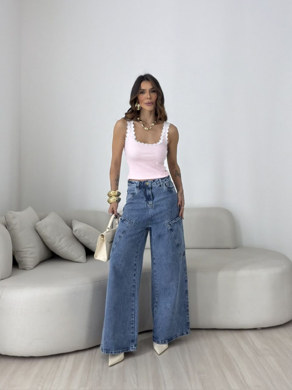 CROPPED CARLA FLORES ROSA