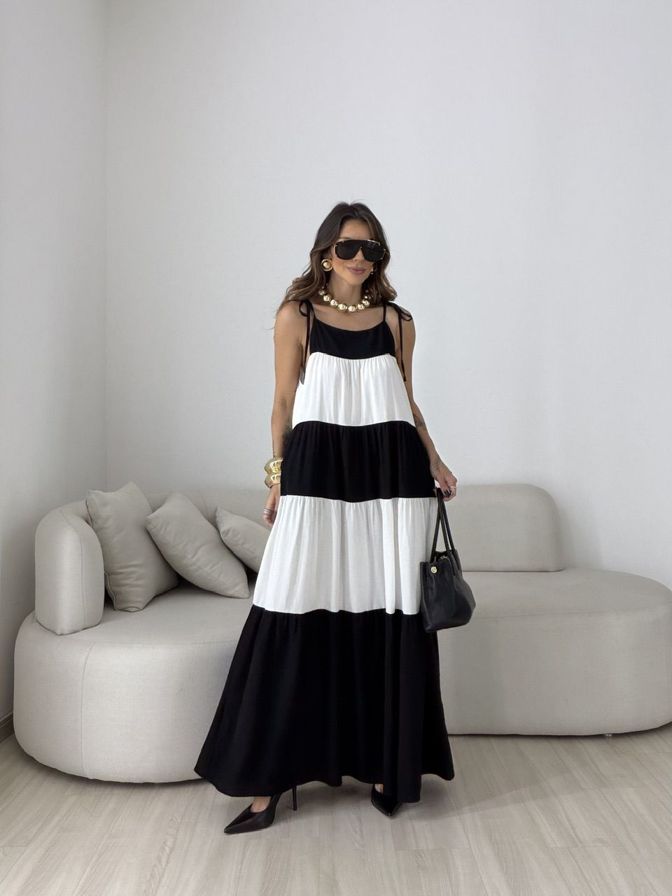 VESTIDO JANAÍNA ALCINHA PRETO - 0080160032 - CAROLLA FERRARO