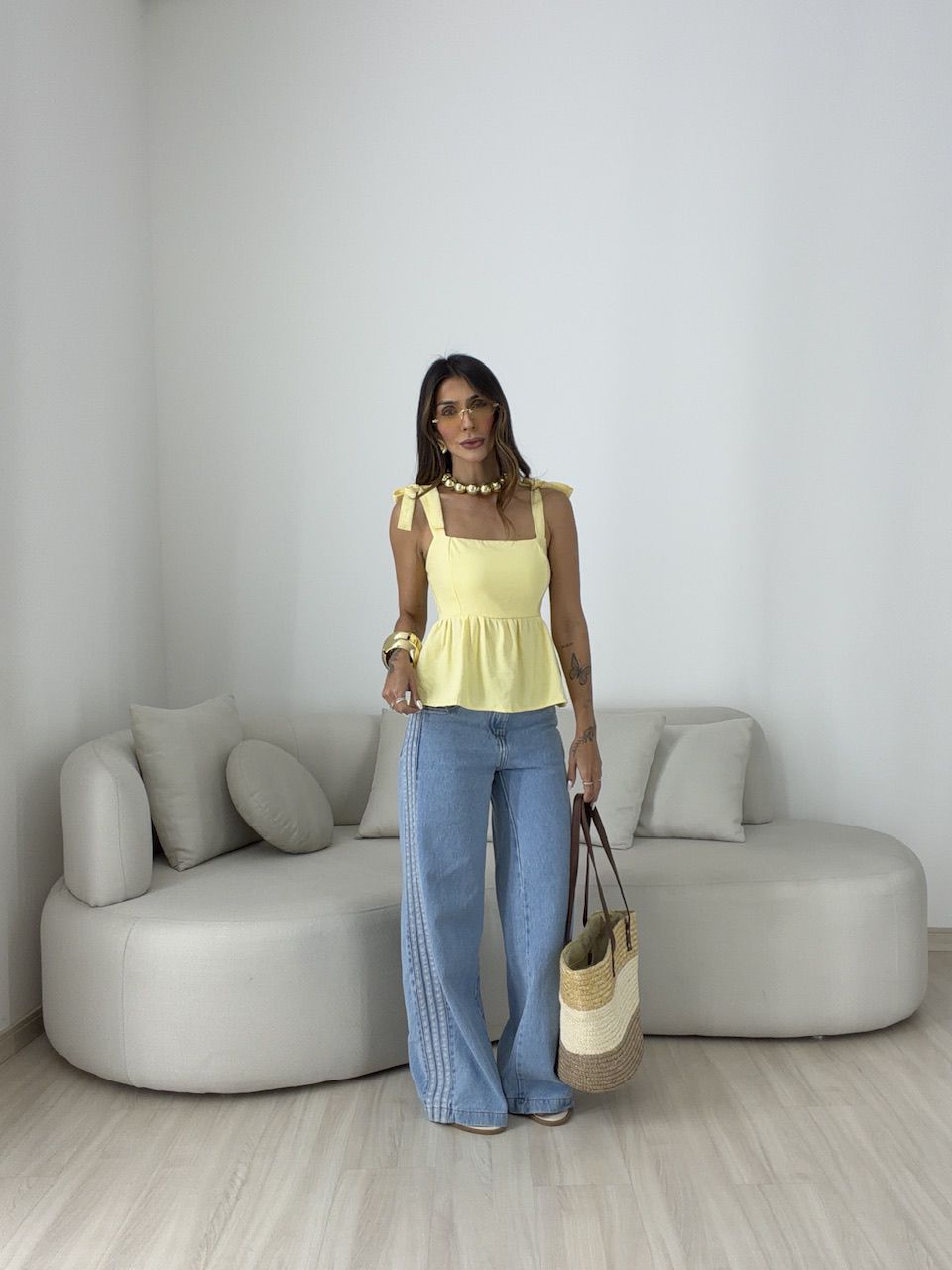 BLUSA MAÍRA PEPLUM AMARELA