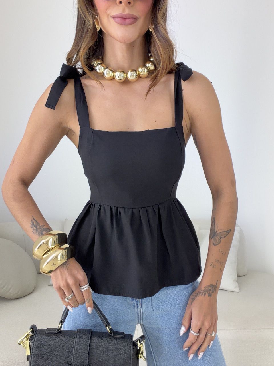 BLUSA MAÍRA PEPLUM PRETA