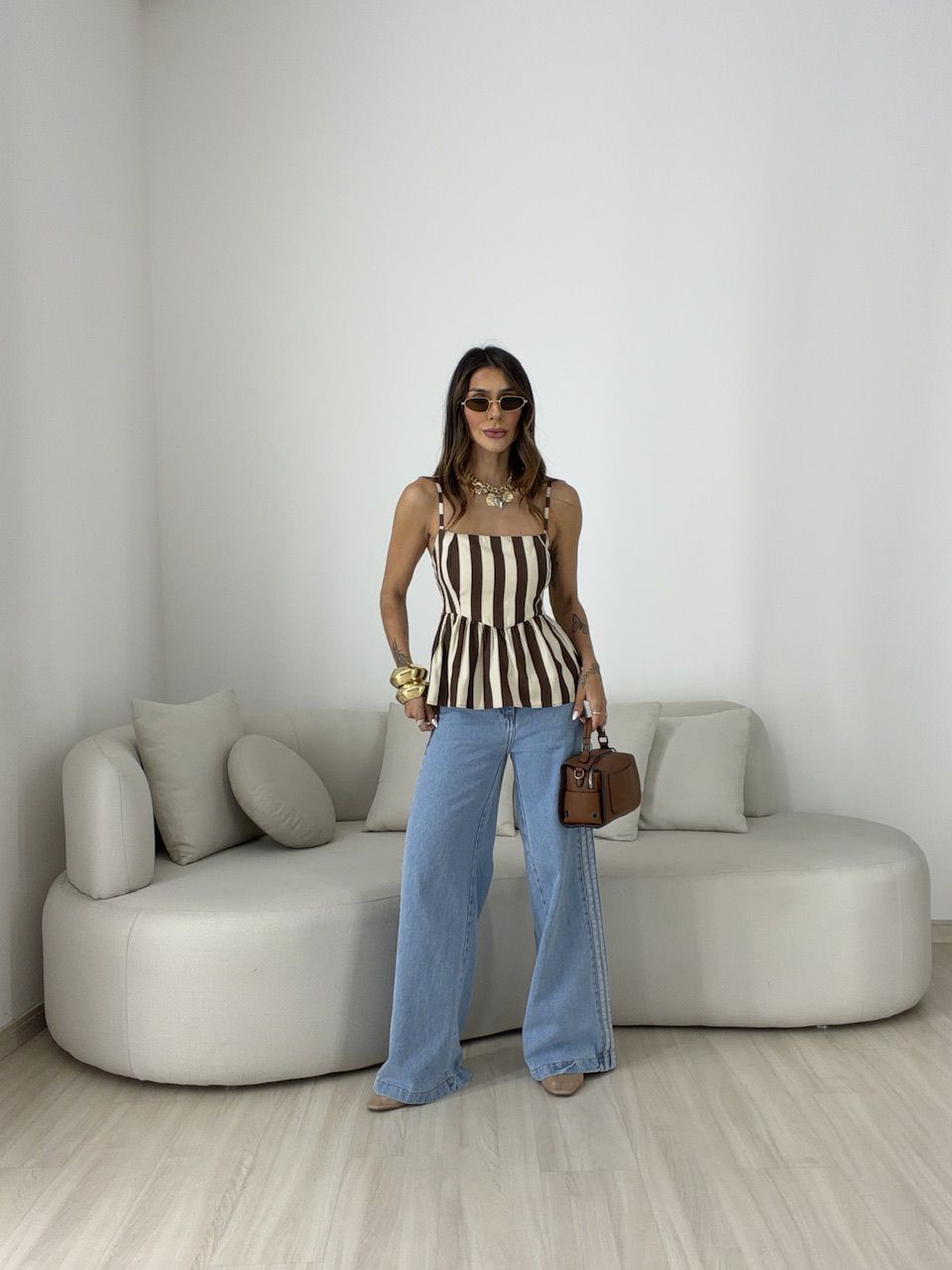 BLUSA MARRIE PEPLUM ALCINHA MARROM/OFF