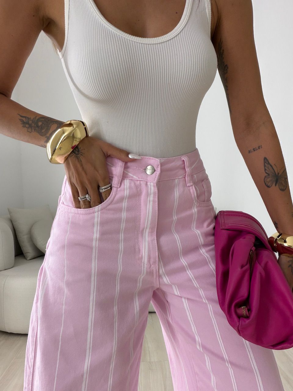 CALÇA LUDMILA LISTRAS ROSA