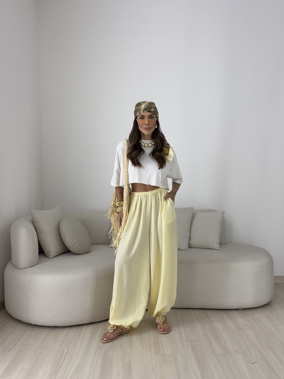 CALÇA MARIA VITÓRIA ALADIM AMARELA