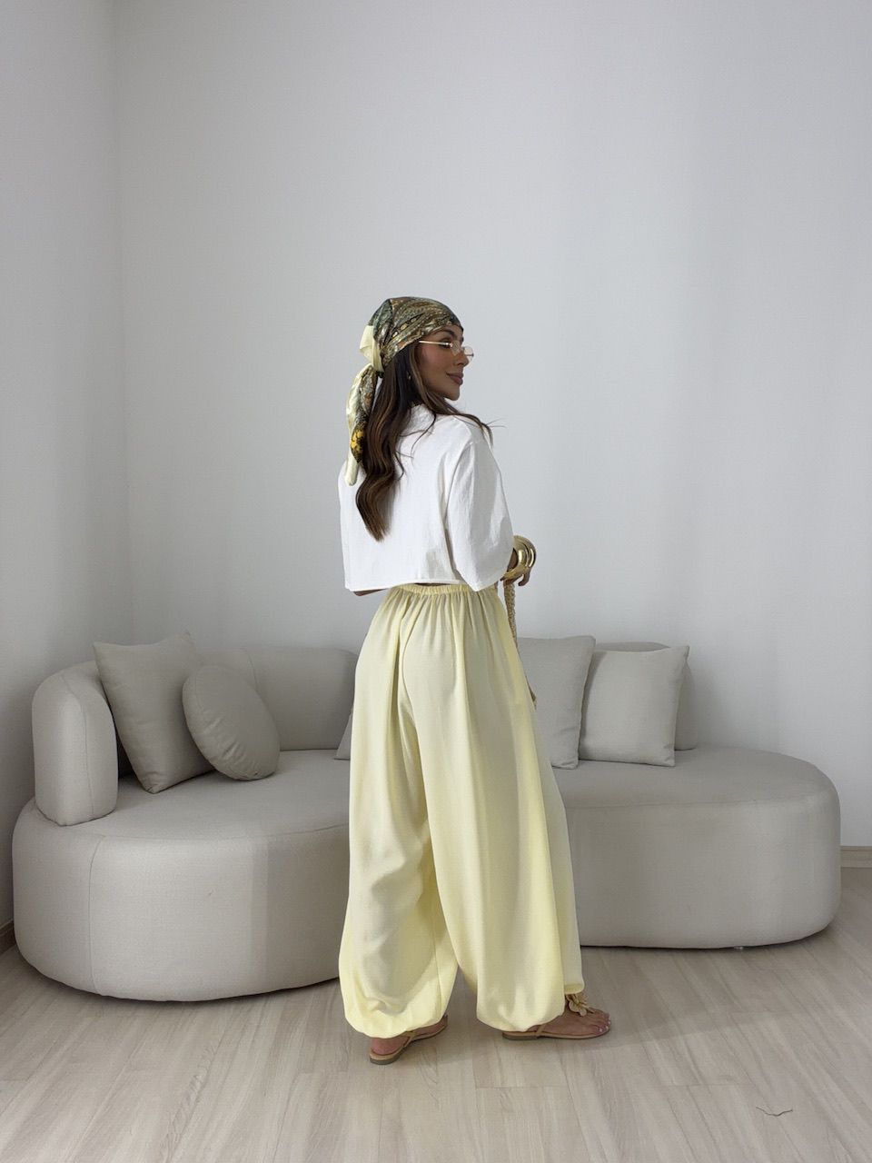 CALÇA MARIA VITÓRIA ALADIM AMARELA