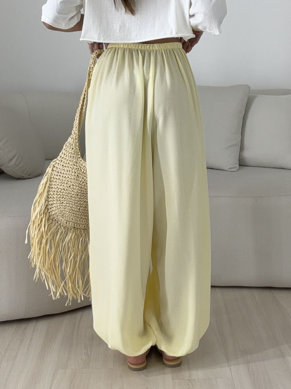 CALÇA MARIA VITÓRIA ALADIM AMARELA