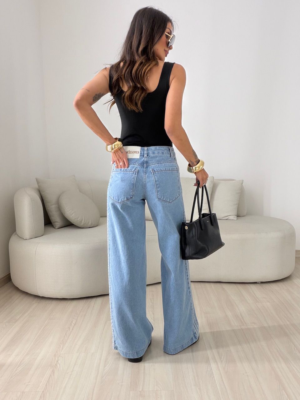 CALÇA TACIANE LISTRAS LATERAIS JEANS CLARO